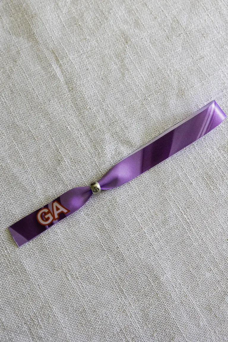 376GMstudio_wLogoband2