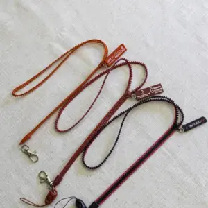 Lanyard Cremalleras
